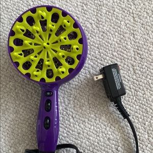 Bed head curl diffuser